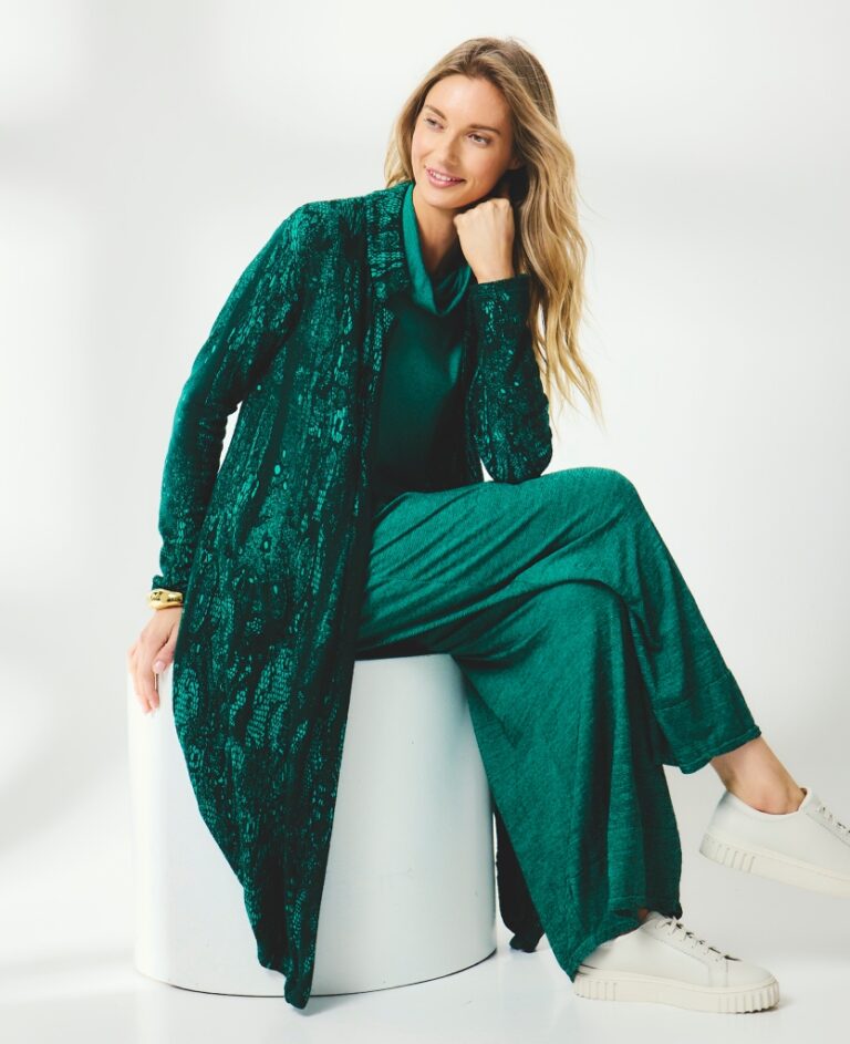 Ⓥ VALIA Made in Melbourne Australia  Women's Designer Fashion Clothing  Autumn Winter 2026