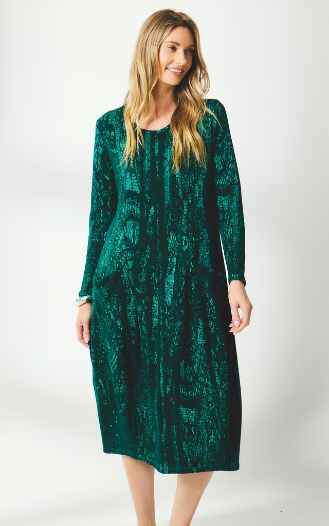 Ⓥ VALIA Made in Melbourne Australia Women's Designer Fashion Clothing Autumn Winter 2026